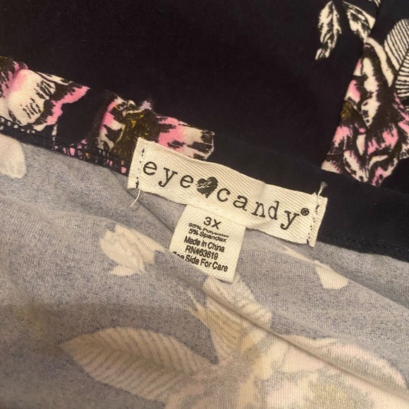 Eye Candy Jumpsuit - Picture 4 of 4